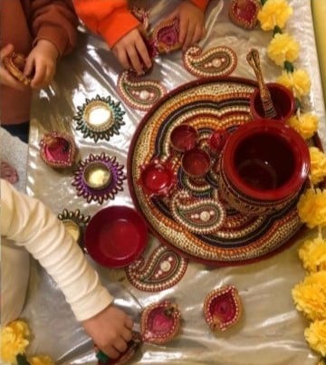 Diwali firas på förskolan Sherwood