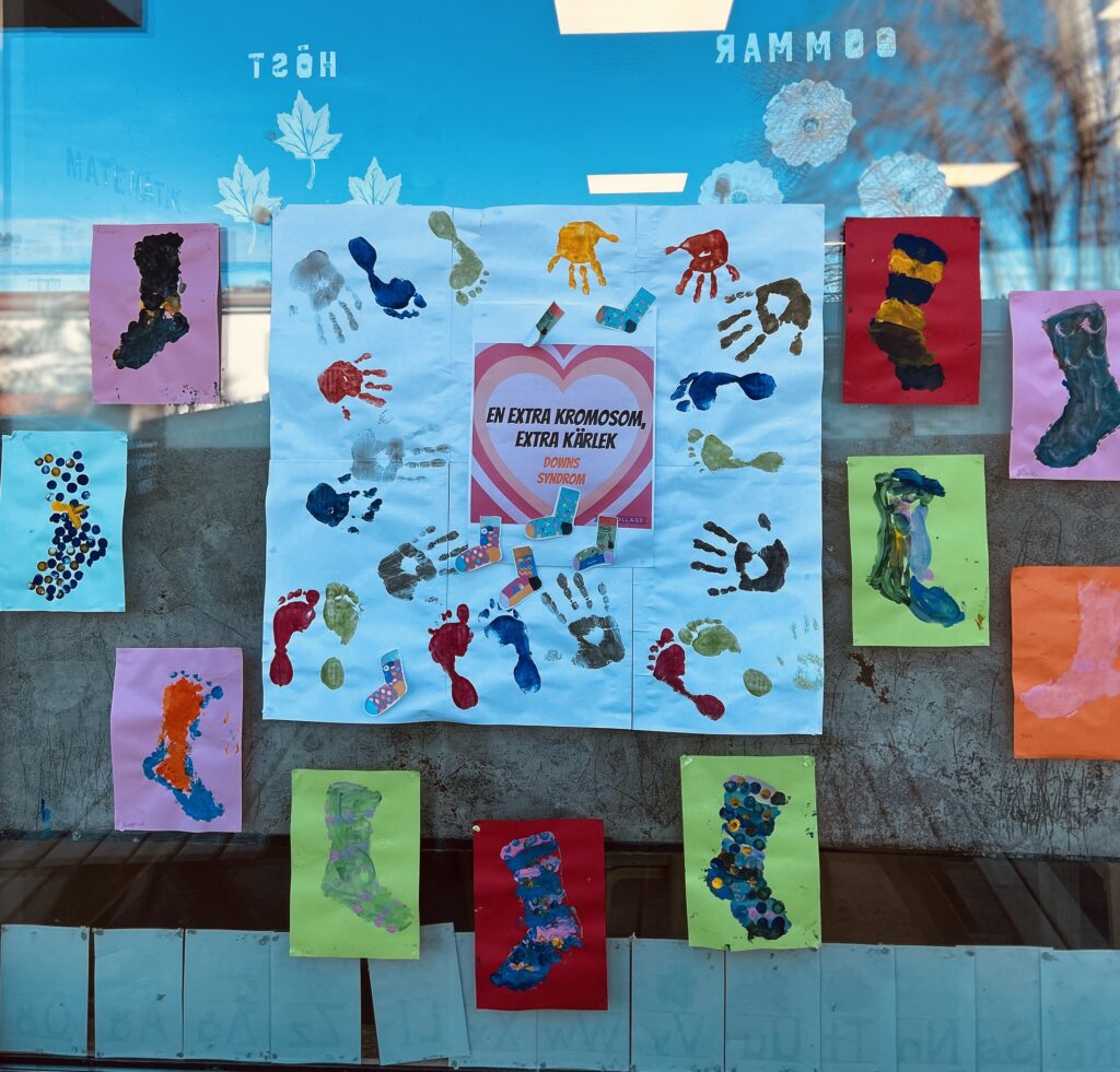 rocka sockorna på kulturförskolan Smedby